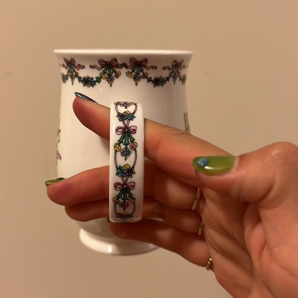 Harrods Tea Cup - Picture 5 of 5